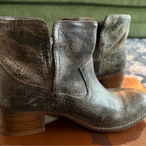 Elegant Distressed Leather Ankle Booties